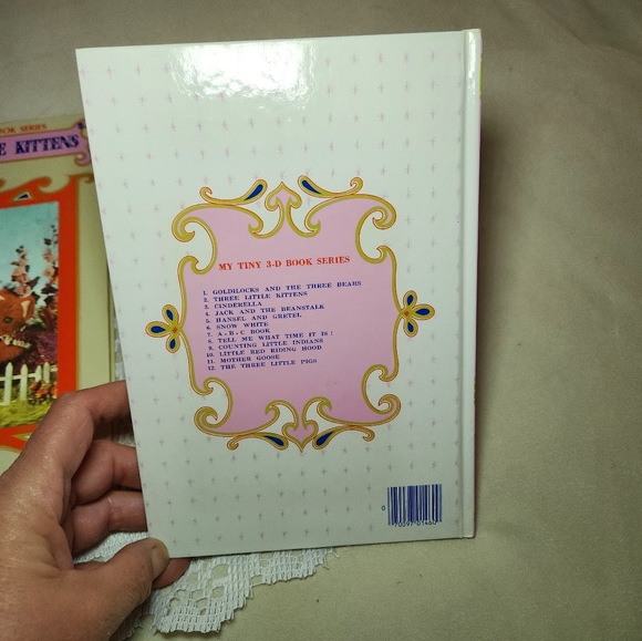 Vtg My Tiny 3-D Children's Book Series 2 Hardcover Books Playmore Printed Japan - Picture 5 of 7